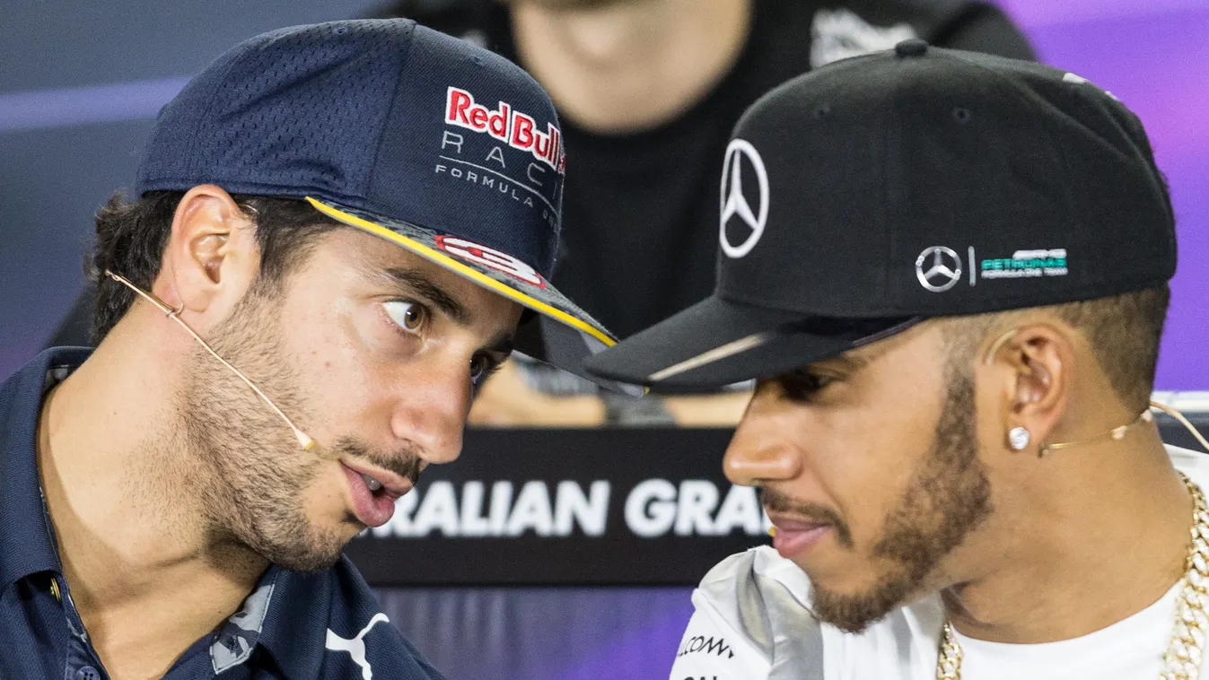 Forma-1, Daniel Ricciardo, Red Bull Racing, Lewis Hamilton, Mercedes AMG Petronas, Ausztrál Nagydíj 