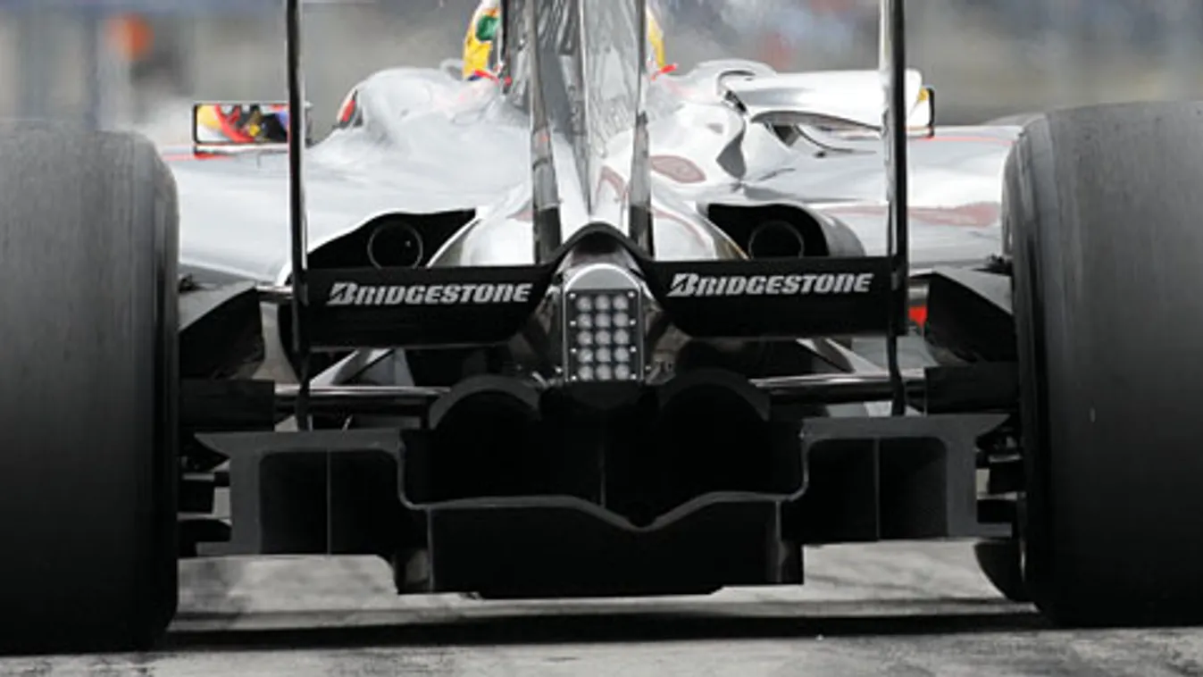 Forma-1, F1, technikai korlátozások a 2011-es szezonban, kettős diffúzor