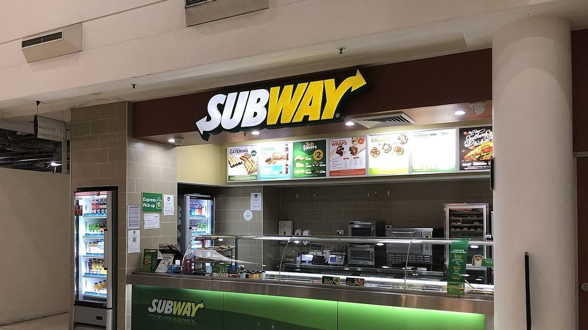 Majdnem 400 ezer forintos túlszámlázás a Subway-nél