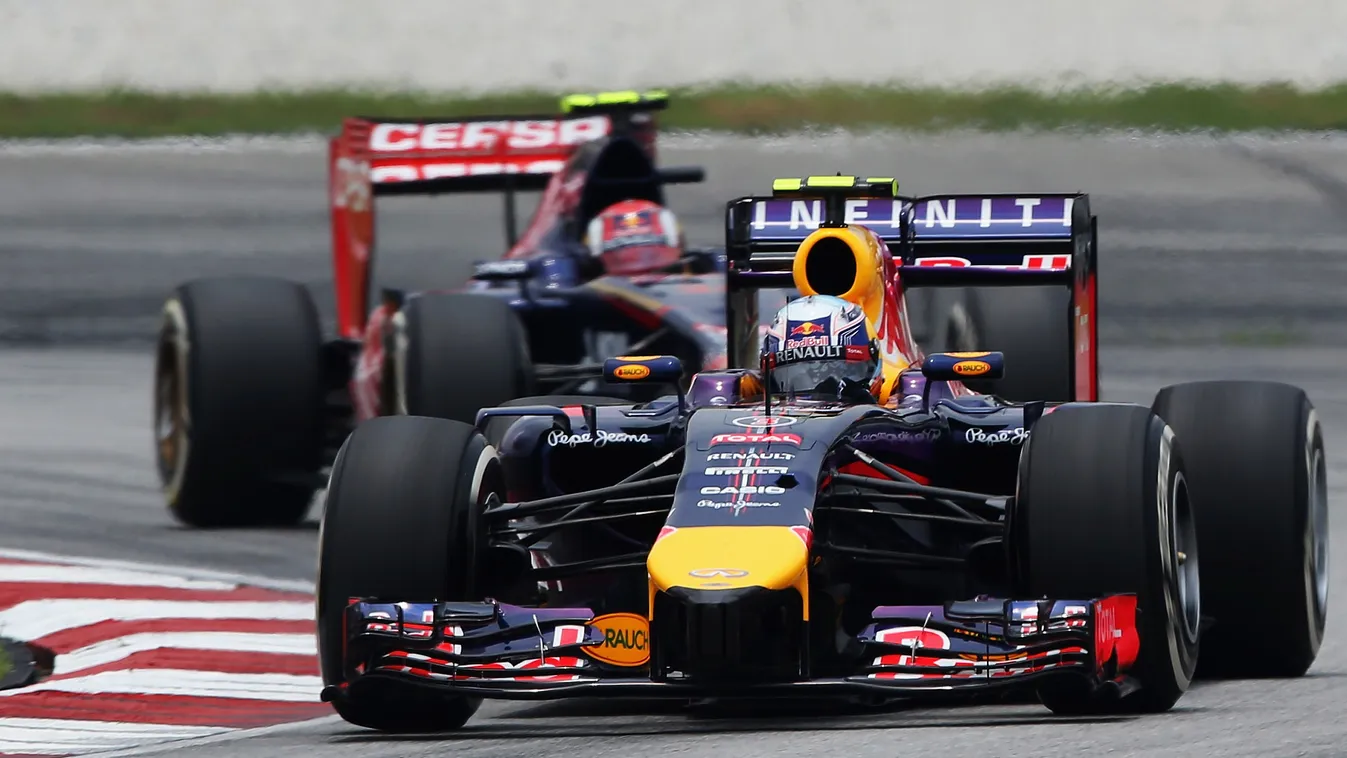 Forma-1, Daniel Ricciardo, Danyiil Kvjat, Red Bull, Malajziai Nagydíj 