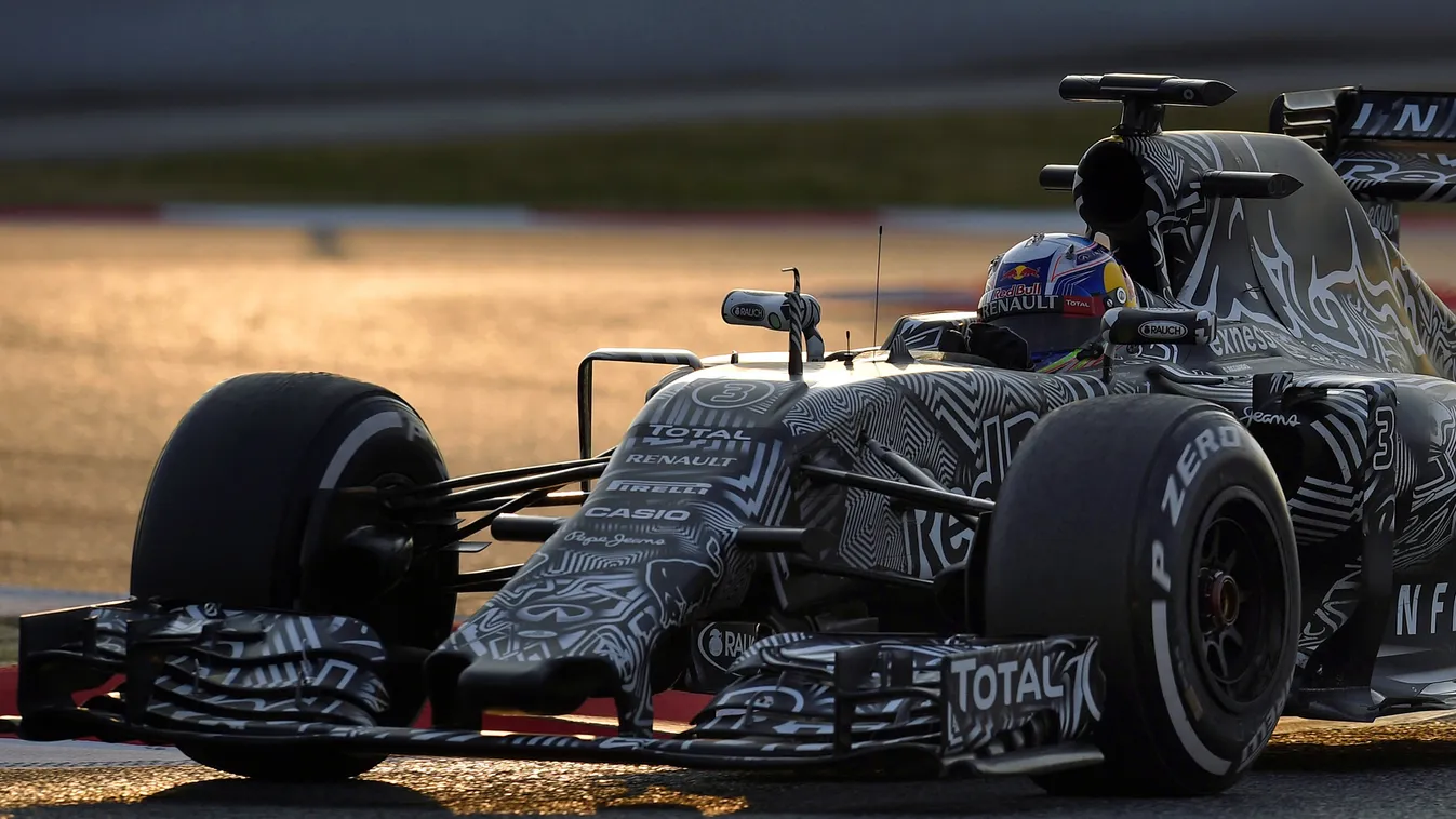 Forma-1, Daniel Ricciardo, Red Bull, teszt, Barcelona 