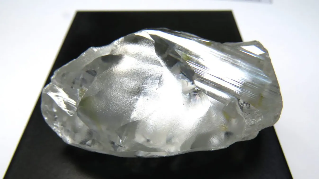 A 235 karátos gyémánt, amit a Lulo bányából emeltek ki 