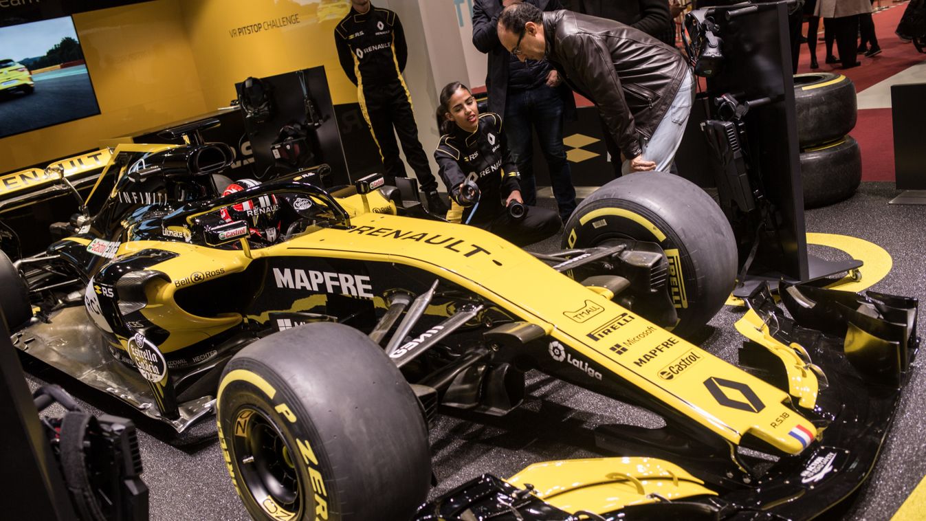 Forma-1, Renault Sport Racing, Párizsi Autószalon 