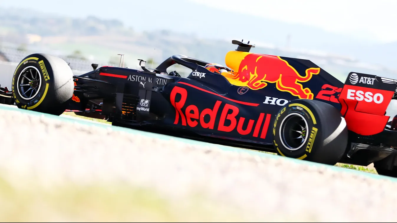 Forma-1, Alexander Albon, Red Bull Racing, Barcelona teszt 2020 3. nap 