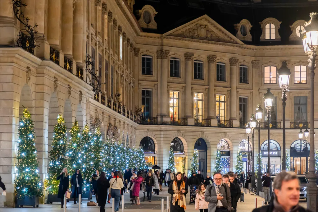 160 karácsonyfa, karácsony, Vendome tér, Advent 2023 galéria 