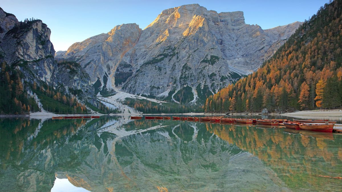 A világ egyik legfestőibb tava, a Braies-tó
