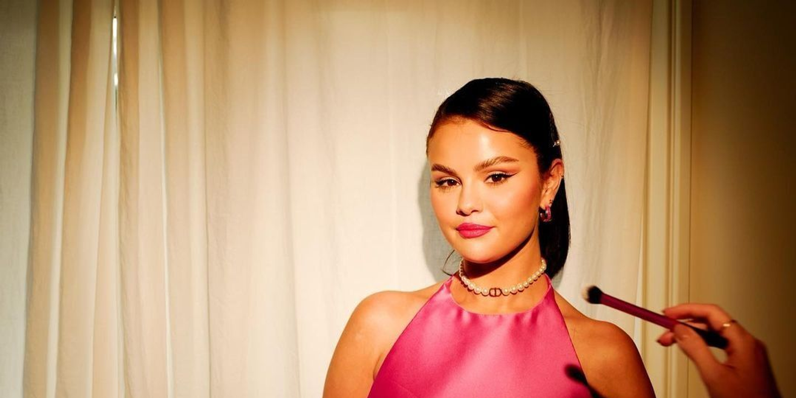 Selena Gomez stepped on the red carpet unrecognizable – photo