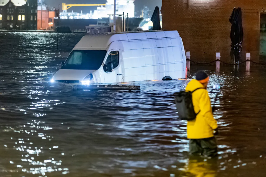 vihar, "Zoltan", Hamburg, katasztrófa, baleset, áradás, esőzés, időjárás, 2023. 12. 22 