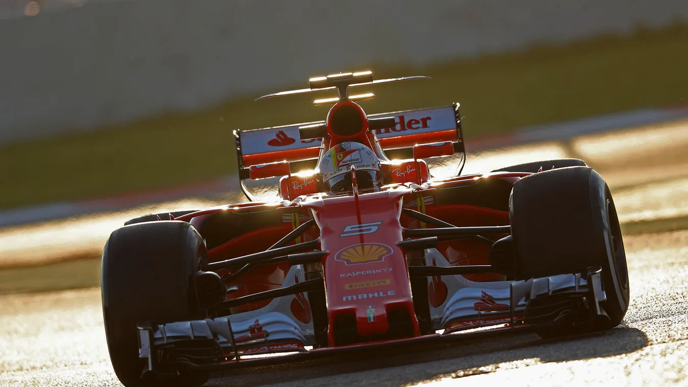 Forma-1, Sebastian Vettel, Scuderia Ferrari, teszt 