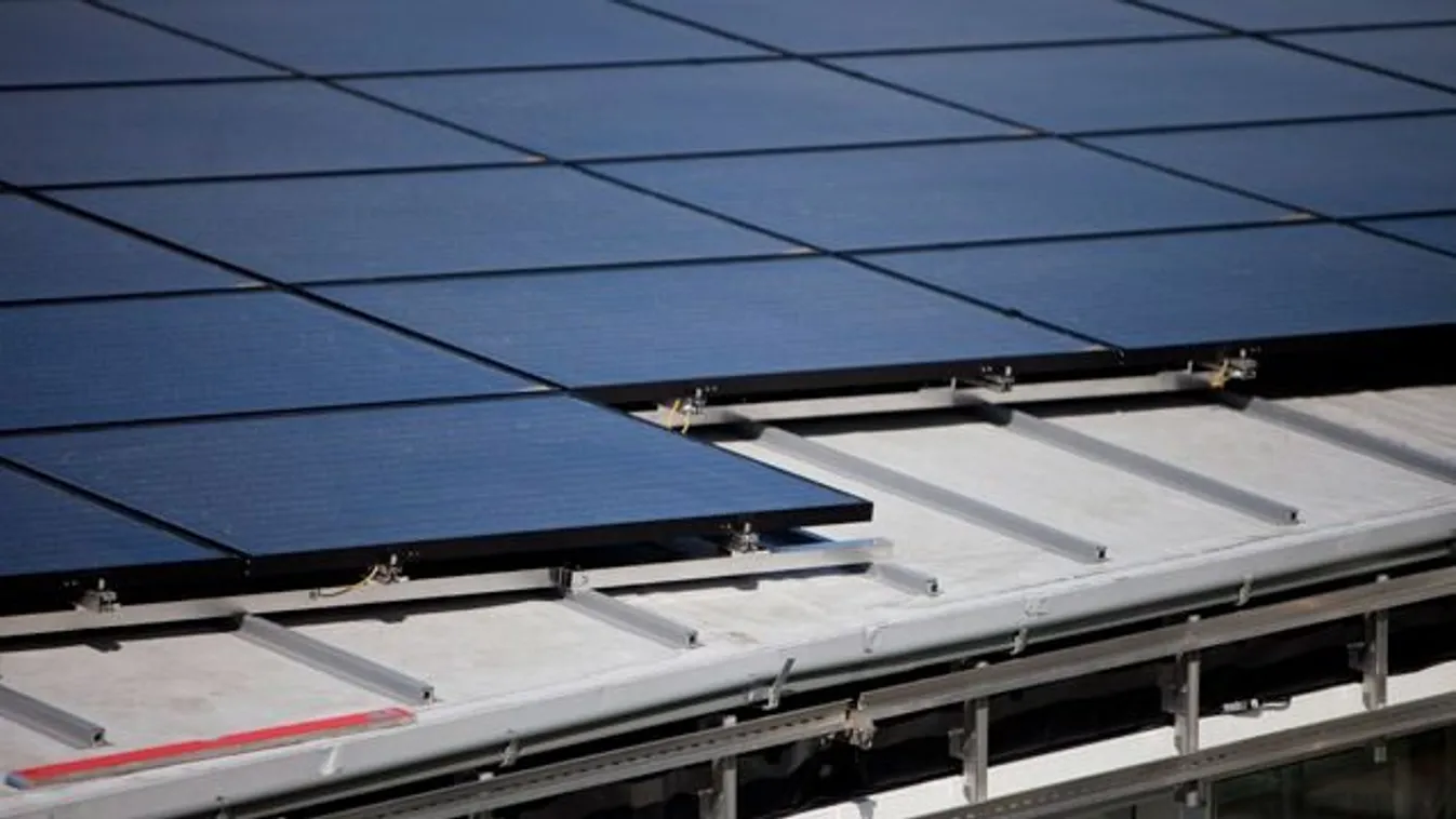 Több áramot termelnek a napelemek, mint amennyire a háznak szüksége van