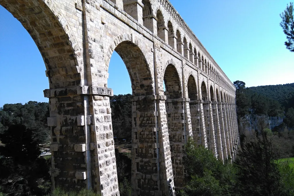 Lenyűgöző látvány a világ legnagyobb kőből készült csatornahídja, Franciaország, Roquefavour Aqueduct, RoquefavourAqueduct
