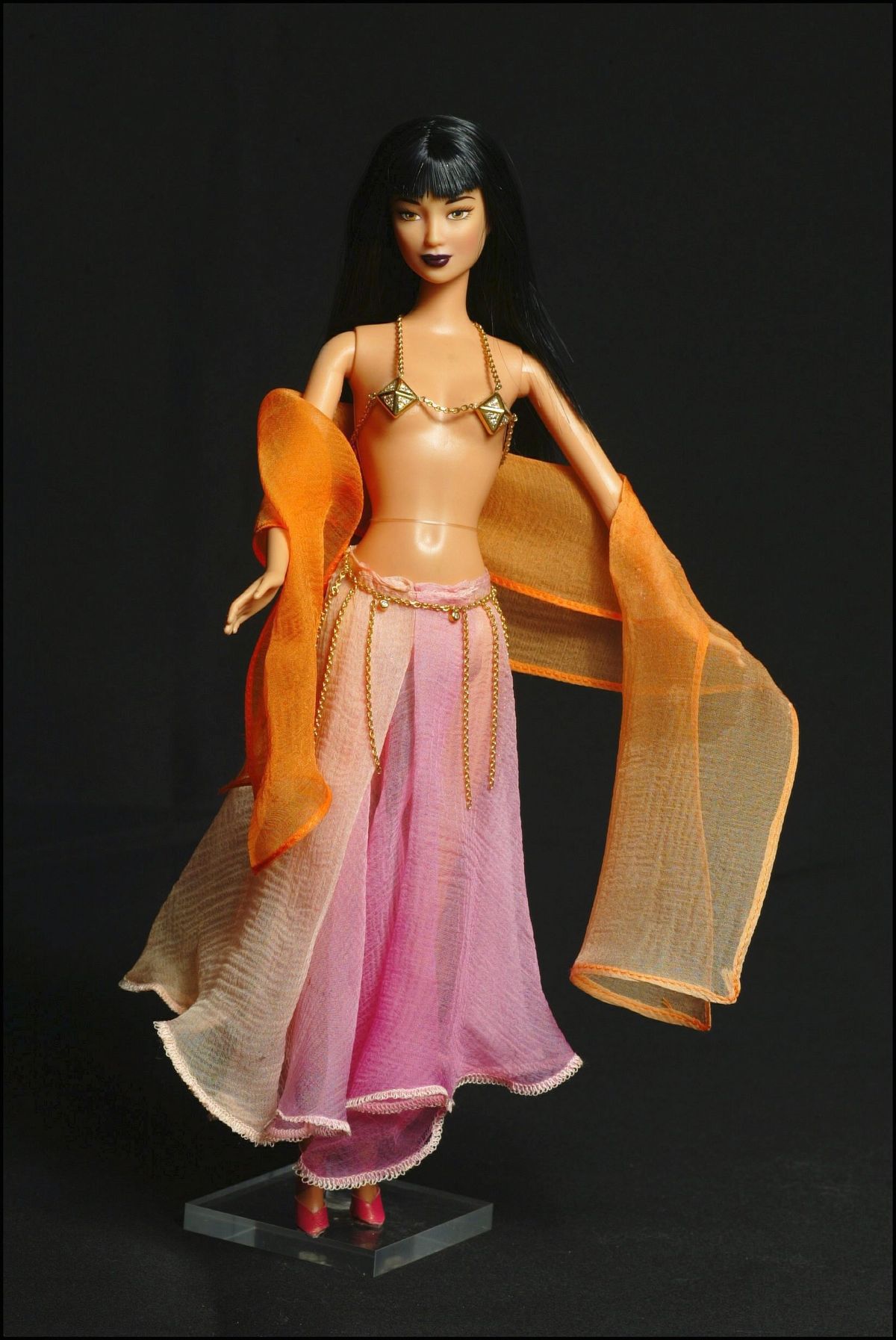 Elképesztő összegeket fizetnek a legdrágább Barbie babákért, BarbieBabaBusiness, De Beers 40th Anniversary Barbie (1999)