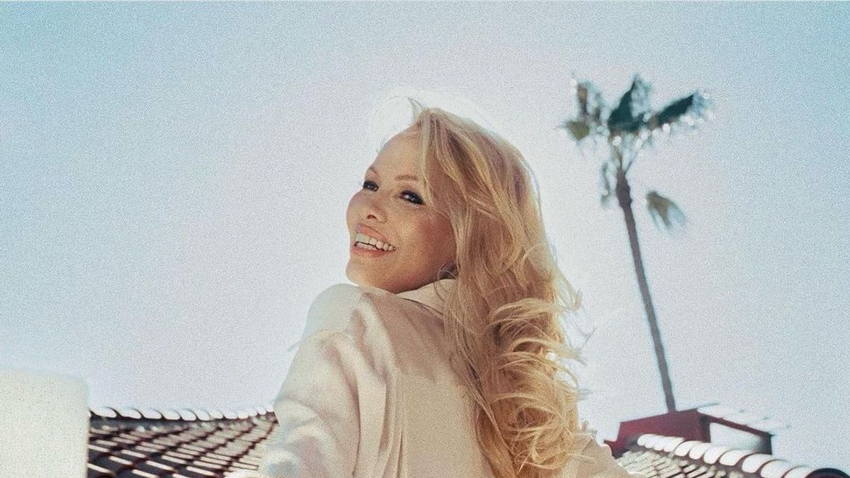 Újabb megdöbbentő fotók kerültek elő a látványosan megöregedett Pamela Andersonról