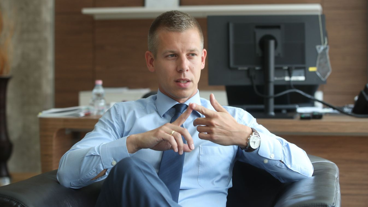 Magyar Péter, a sértődött exférj a baloldal forgatókönyve szerint provokál