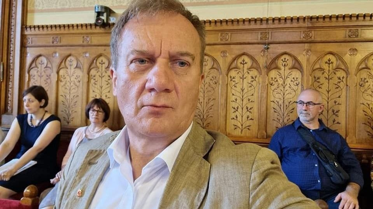Itt van a büntetőeljárás alá vont baloldali politikusok listája