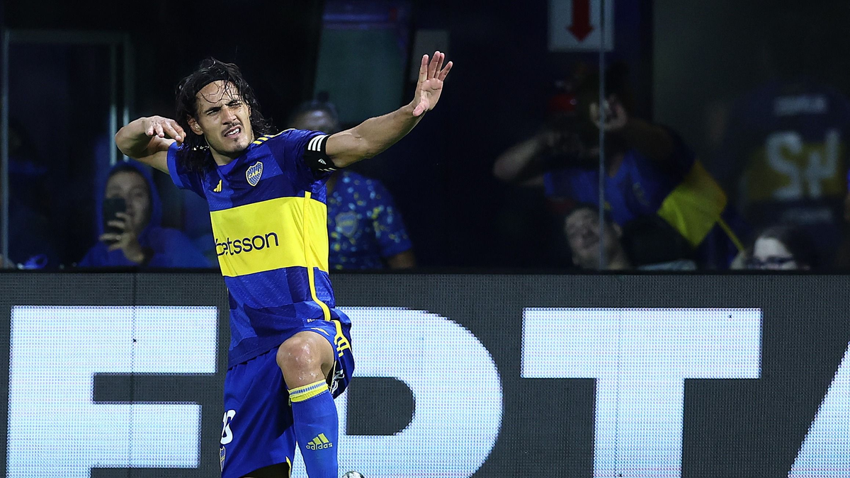 Csodagólt ollózott a legendás uruguayi csatár - videó