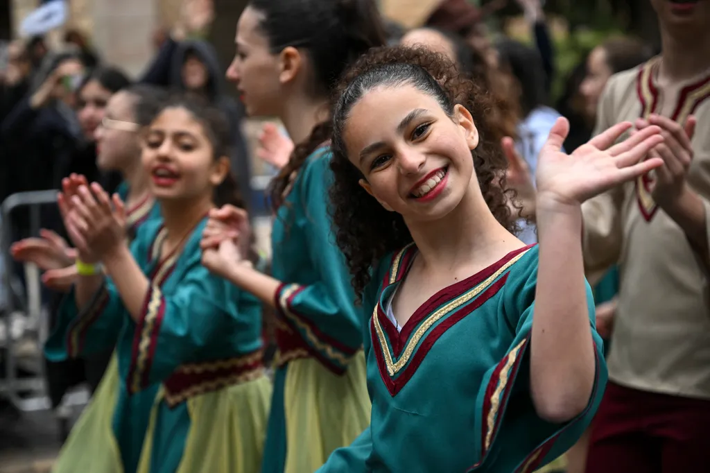 Purim: a perzsa uralom alatt élő zsidó közösség megmenekülésére emlékeznek Jeruzsálem utcáin, fesztivál, 2024