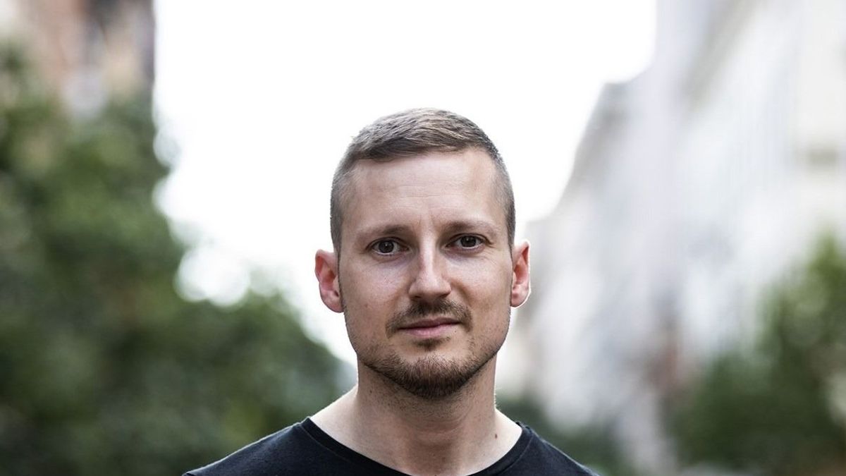 Soros György kedvenceihez folyik a terézvárosiak pénze
