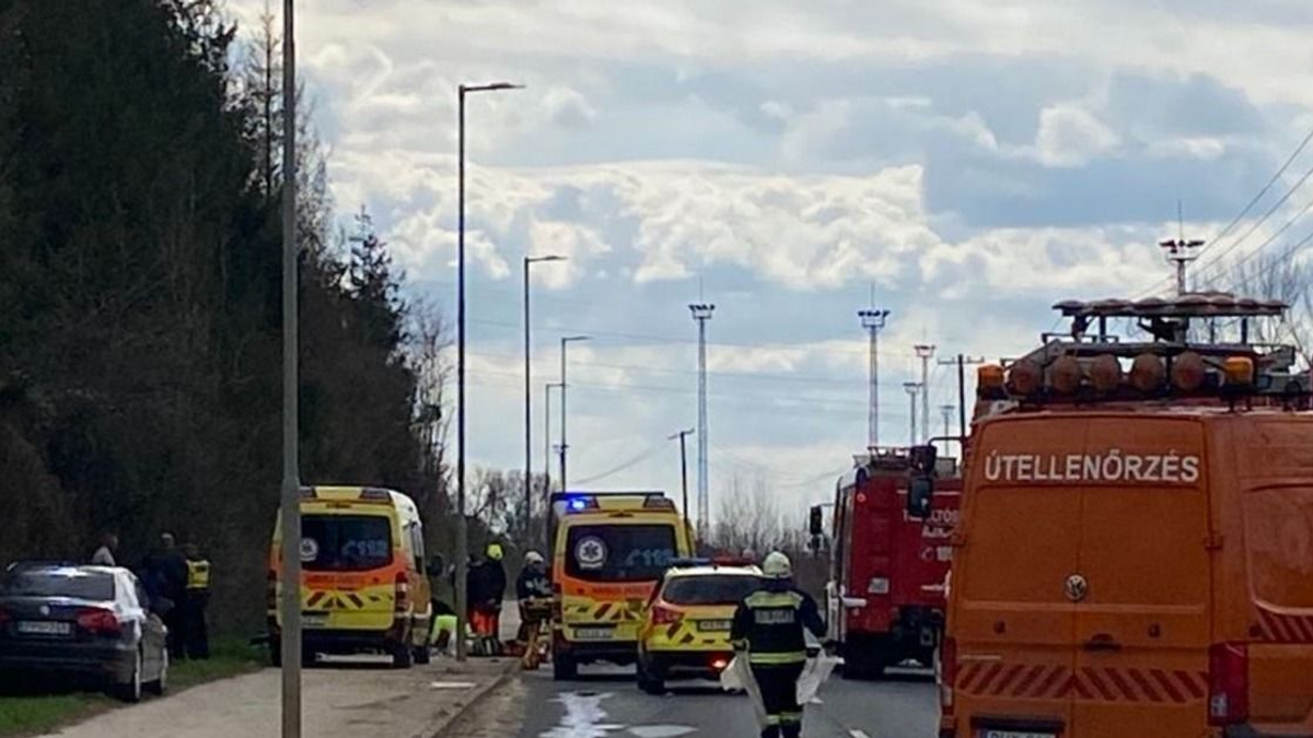 Brutális baleset Ajkánál, egy ember meghalt