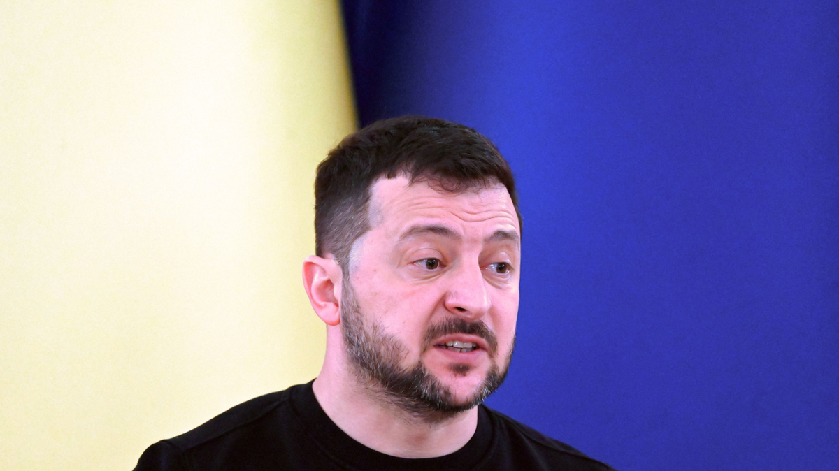 Mesésen gazdag Volodimir Zelenszkij