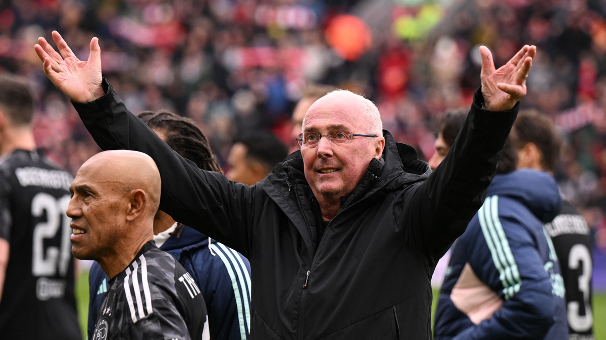 A haldokló edzőlegenda leült a Liverpool kispadjára