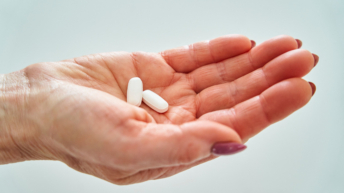 Túl sok D-vitamint szedett egy brit férfi, belehalt