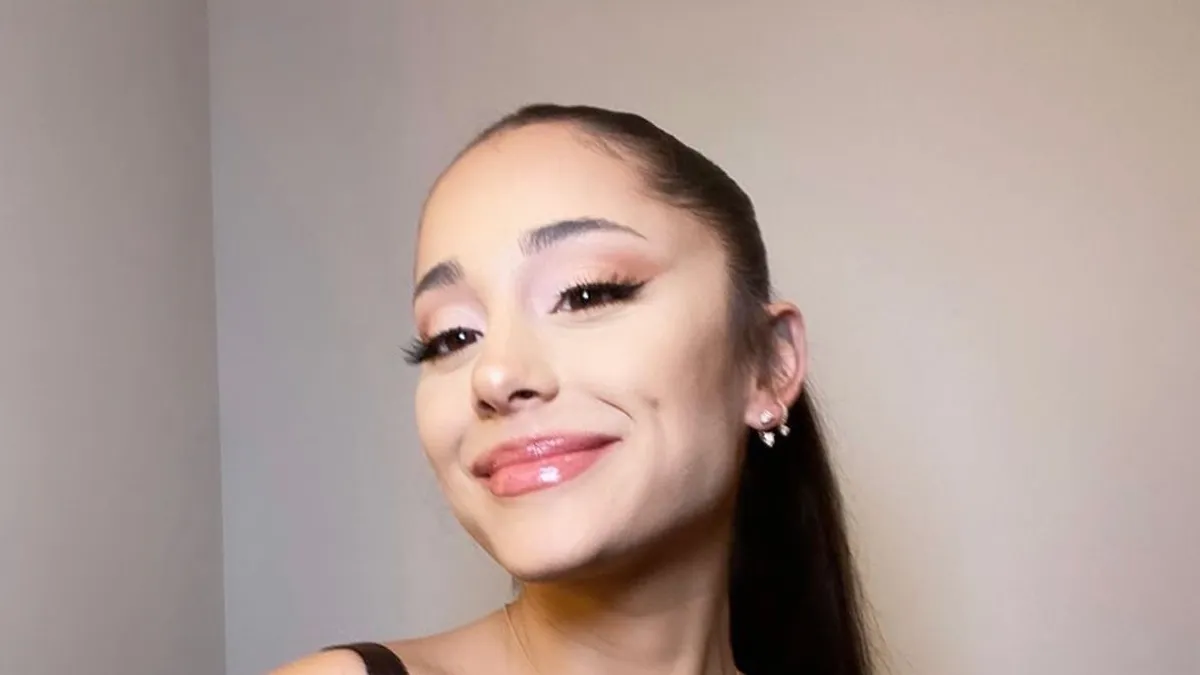 Súlyos összeget fizetett a válásért Ariana Grande - ORIGO