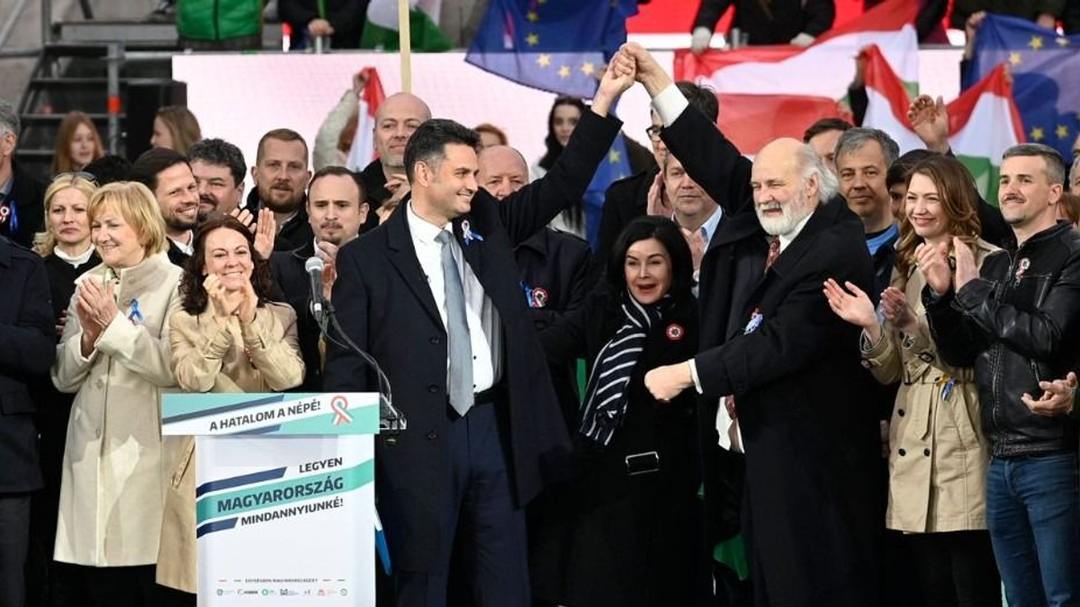 Az adóhatóság hajthatja be a dollárbaloldal tartozását