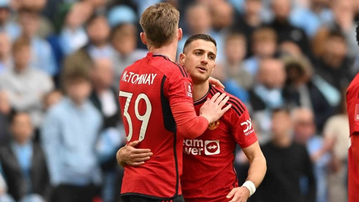 Hatalmas szégyen után jutott FA-kupa-döntőbe a Manchester United
