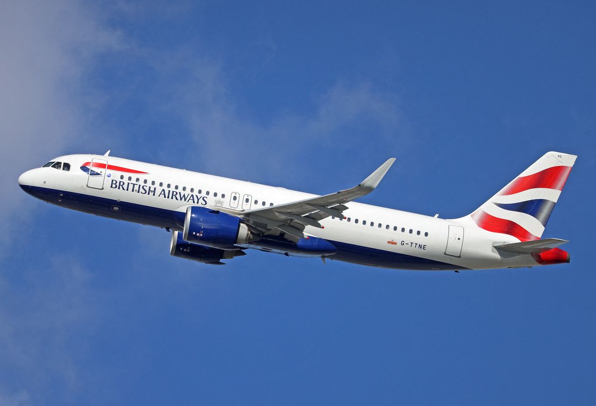 British Airways, stewardess