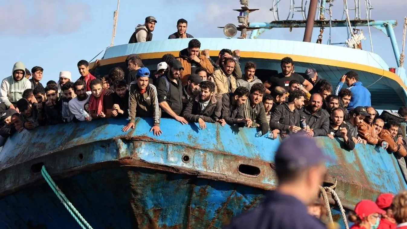 illegális migráció, migráns
Hatalmas veszélyt jelent a migrációs paktum