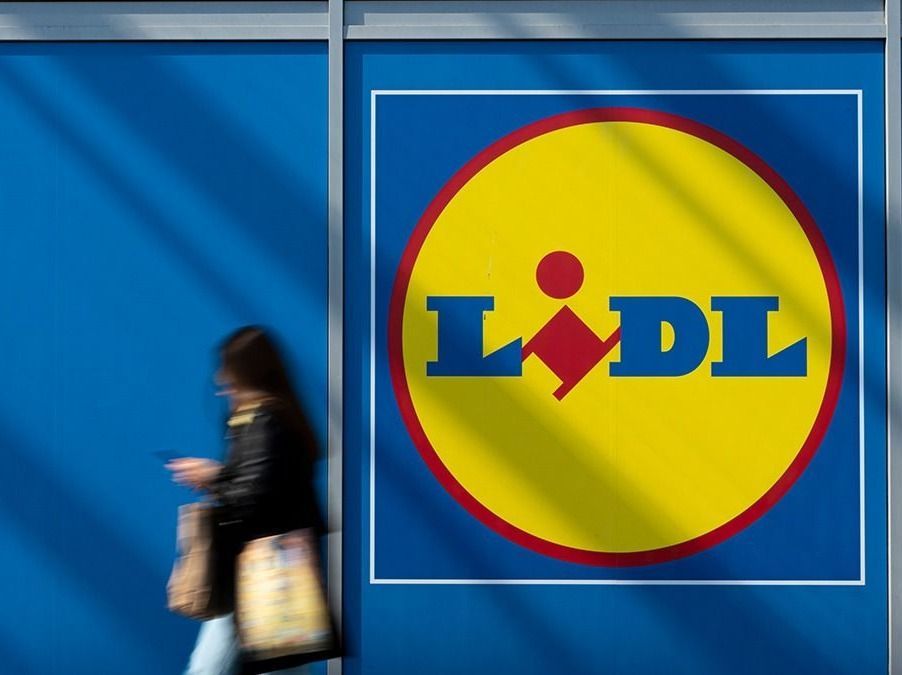 Elektronikus polccímkéket vezet be a brit Lidl