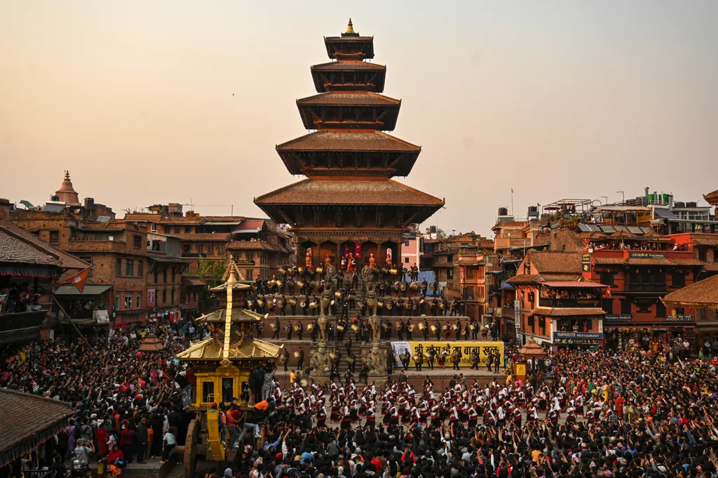 Nepáli, újév, Nepál, Ázsia, 2024, 