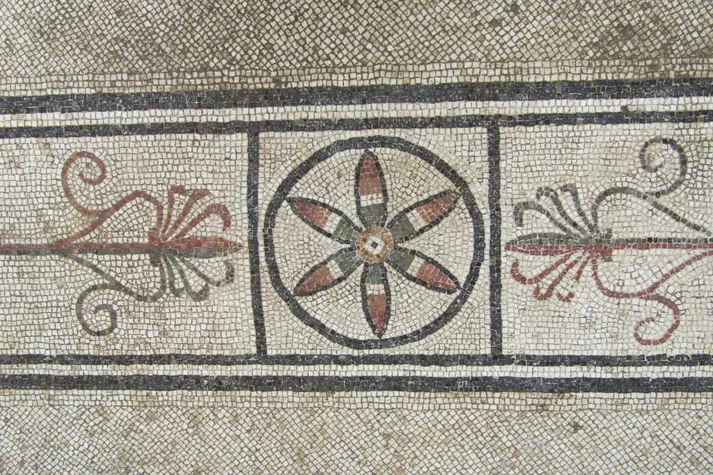 Épségben maradt falfreskókat tártak fel Pompeiiben, Pompeiifreskók