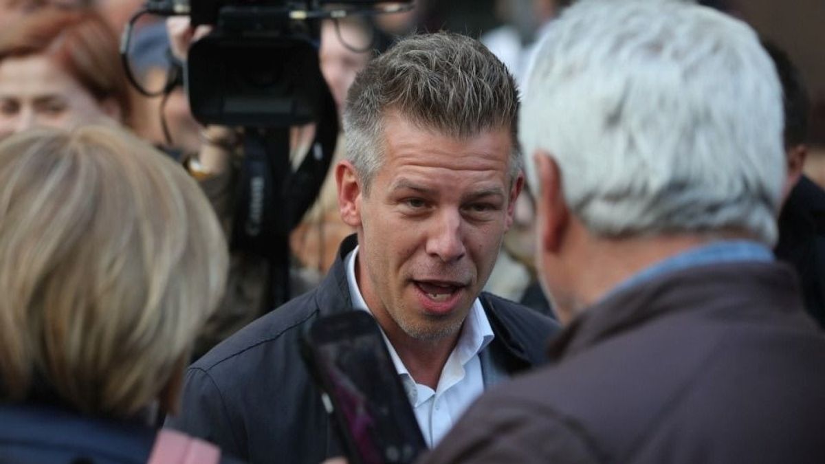 Magyar Péter hazatért a baloldalra