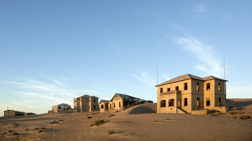 Kolmanskop, szellemváros, elhagyatott, település, bányász