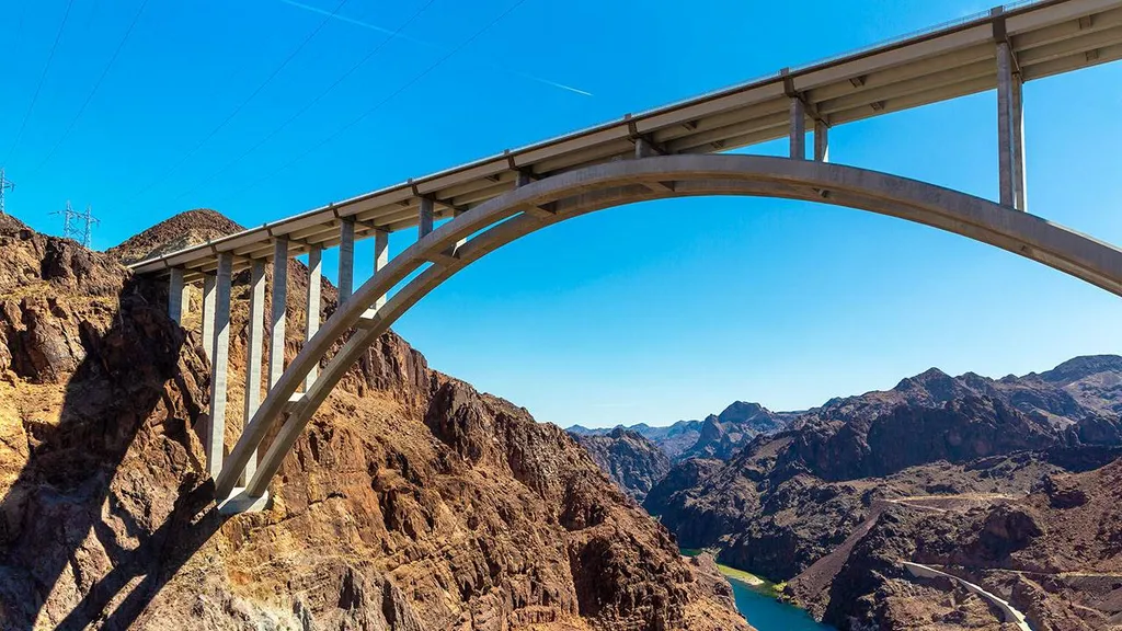 Mike O'Callaghan-Pat Tillman Memorial Bridge, híd, Egyesült Államok