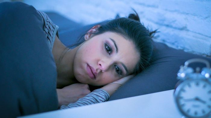 Megrázó képsorok mutatják, mit tesz a kevés alvás az arcunkkal