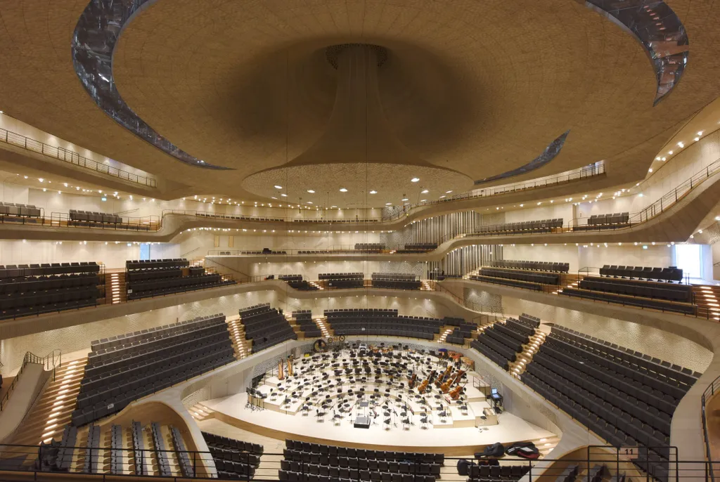Elbai Filharmónia, Elbphilharmonie, koncerthelyszín