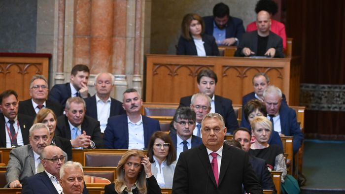 Orbán Viktor: Utoljára 1988-ban a kommunisták akartak így elhallgattatni