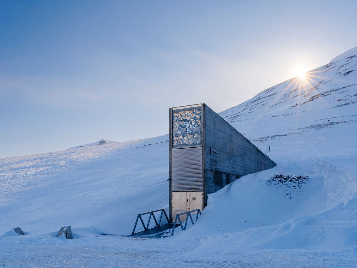 Titkos épületek, titkosépületek, tíz titkos hely a világban, Svalbard Global Seed Vault, norvég szigetvilág