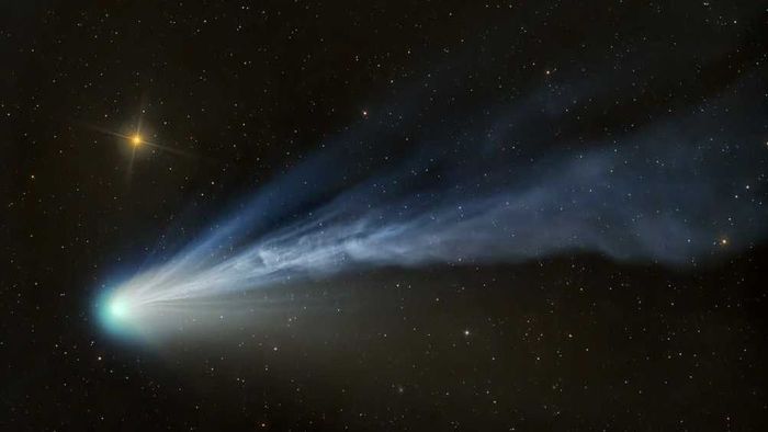 Döbbenetes dolog történt a robbanásveszélyes ördög-üstökössel, az egészet felvette a NASA
