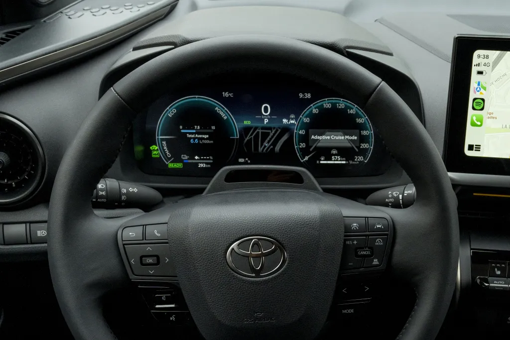 Toyota C-HR PHEV menetpróba (2024)