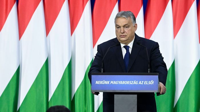 Orbán Viktor: Ha valaki kiáll a béke mellett, akkor azt egyszerűen betiltják