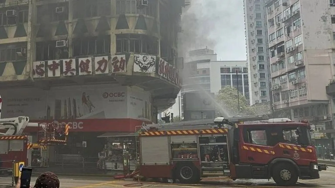 Tűz ütött ki egy hongkongi lakóépületben, öten meghaltak.