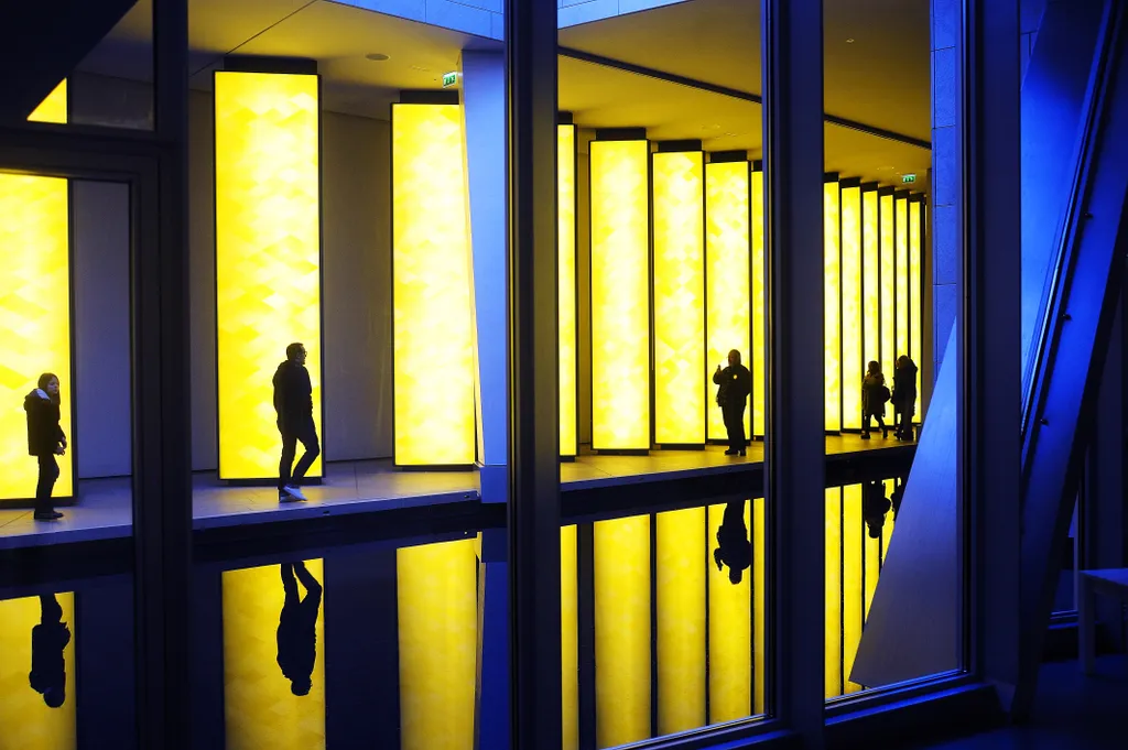 Fondation Louis-Vuitton: a művészeti múzeum és kulturális központ 2014 októberében nyílt meg, FondationLouisVuitton