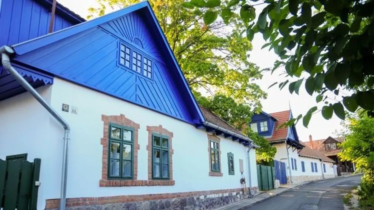 Támogatás házfelújításra: itt vannak az új szabályok!