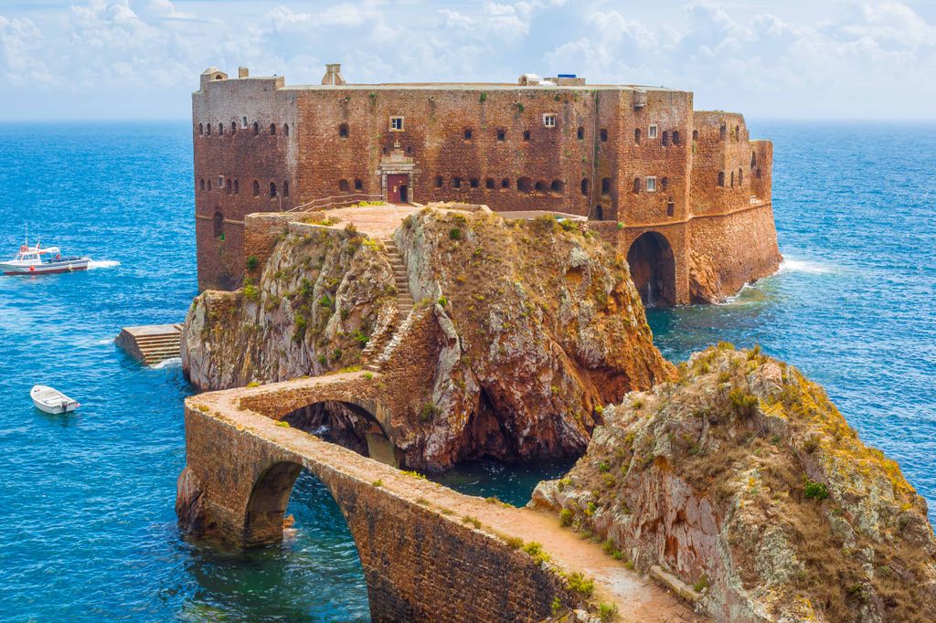 Berlengas erőd, Berlengas, erőd, Portugália, Berlengaserőd, tengeri erőd, katonai építmény, kolostor, 