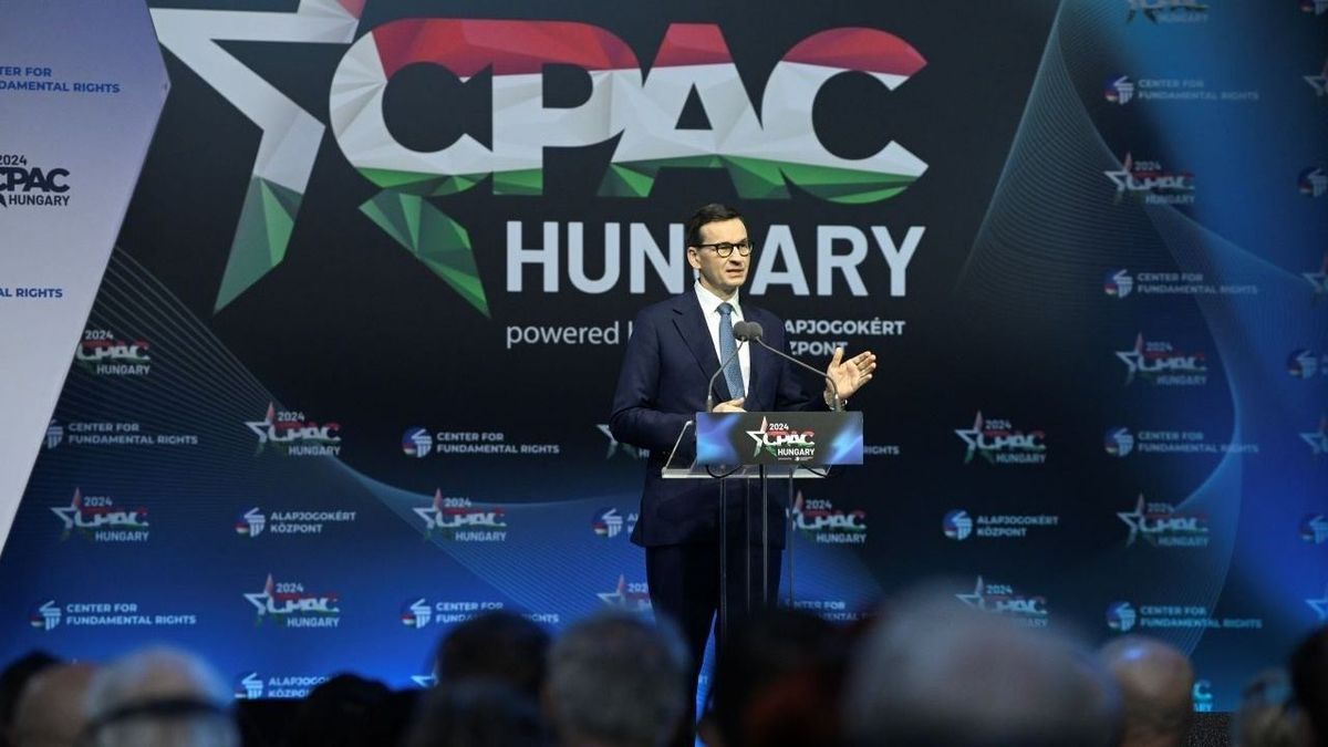 Morawiecki: A világ ismét egy veszélyes hellyé vált
