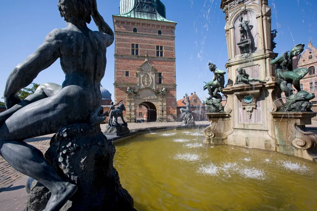 Frederiksborg, kastély, Dánia,
